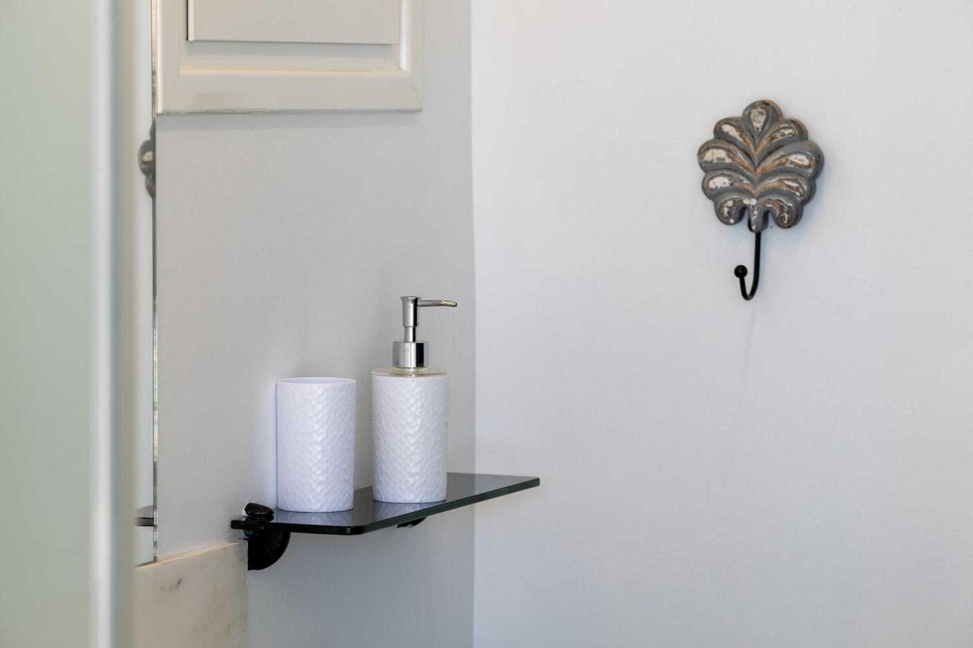 Acropolis View With Jacuzzi Apartment Athens Ngoại thất bức ảnh